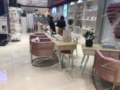 常熟永旺梦乐城60平美甲店急转，出价就转